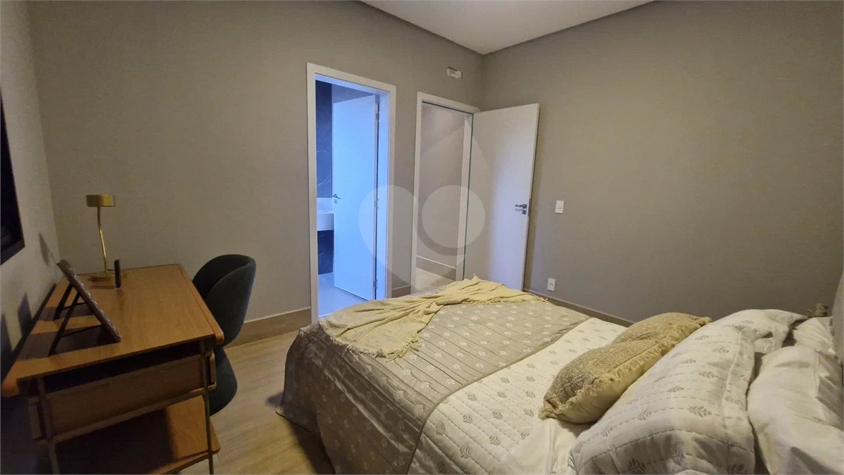Casa Térrea de Alto Padrão no Condomínio Elementum | Totalmente Mobiliada e Decorada, 3 Suítes e Piscina