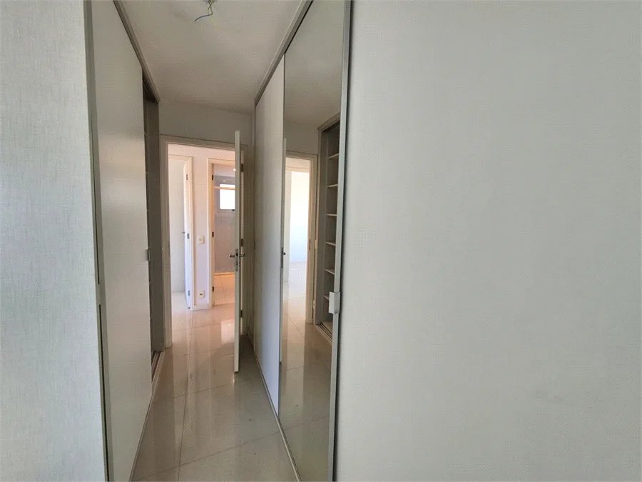 Apartamento à venda com 3 quartos, sendo 1 suíte, em Jardim Olympia, São Paulo, SP