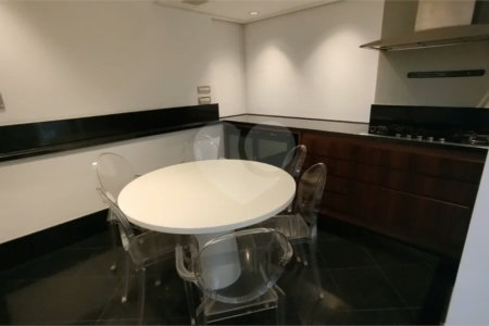 Á venda Apartamento Alto Padrão 5 suítes / 8 vagas 522m² Vila Nova Conceição
