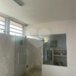 Casa comercial com 300m², 5 quartos, 2 vagas, para locação no Campo Belo!