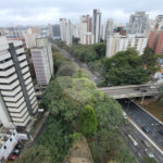 Apartamento de 2 quartos mobiliado à venda no Paraíso