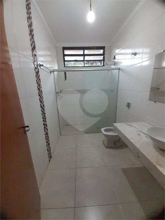 Casa de Alto Padrão à Venda e Locação no Parque Santa Mônica - São Carlos