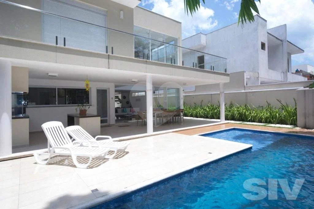 Casa à venda com 4 suítes em Riviera de São Lourenço, Bertioga, SP