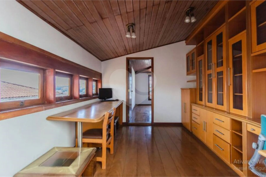 Casa para venda no Jardim da Gloria 4 dormitórios 2 suítes 4 vagas