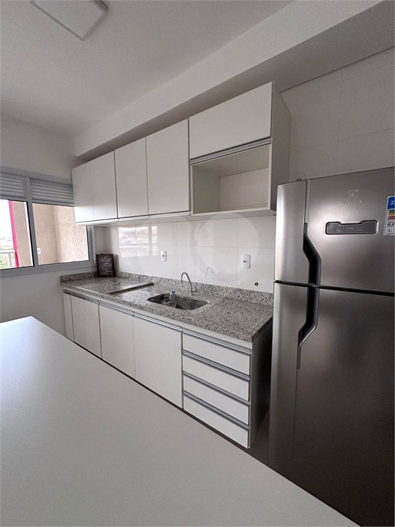 Apartamento Mobiliado de 2 Dormitórios com Suíte no Edifício Valentina Park Venda