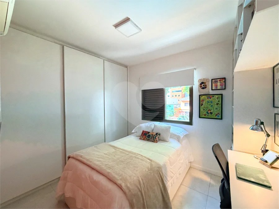 Apartamento a venda na Vila Olímpia com 3 quartos, São Paulo - SP