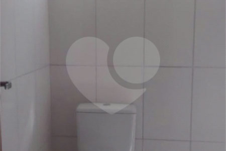 Apartamento a venda em Atibaia com 2 dormitórios.