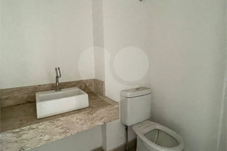 Apartamento para venda com 111m², 3 quartos e lazer completo em condomínio-clube na Aclimação