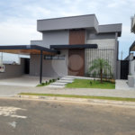 CASA A VENDA NO CONDOMINIO RESERVA RUDÁ COM PISCINA, 3 SUÍTES, 2 VAGAS, SÃO JOSÉ DOS CAMPOS/SP.