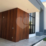 Indaiatuba - Condominio Jardins di Roma - Venda -Locação 0 R$ 10.000,00 mais encargos - condominio - R$ 650,00 - IPTU - R$ 230,00 - Terreno 300ms - construido 170 metros quadrados - Terrea - 3 quartos, uma suíte e uma demi suite , 4 banheiros , piscina - Preparado para água quente até a piscina!!