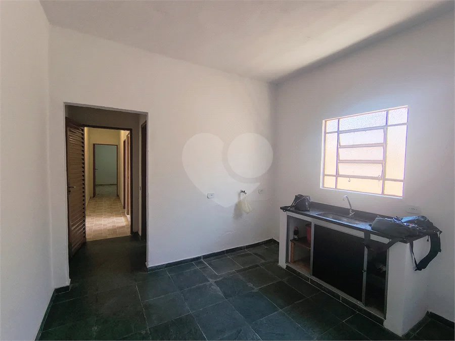 Casa para Locação no Jardim Pau Preto – Indaiatuba/SP - 3 dormitórios, quintal e garagem com portão manual