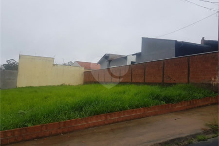 Excelente lote para venda.