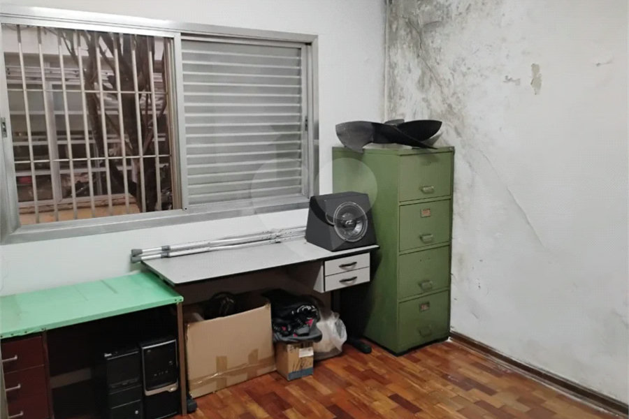Espaçosa casa à venda na Vila Mascote