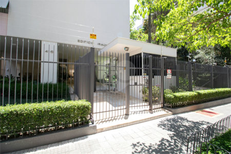 Apartamento de 3 Quartos(1 suíte) à Venda em Higienópolis com localização excelente!