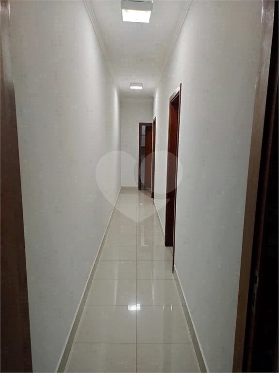 Bela casa térrea com 3 dormitórios no bairro Nova Piracicaba !!