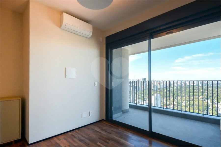 Apartamento para venda e locação em Pinheiros com 3 quartos, sendo 3 suítes, 178m²