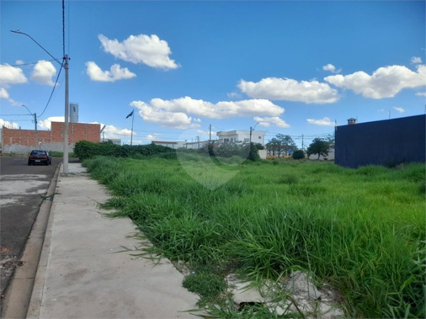Terreno à venda no bairro Arcoville, São Carlos.