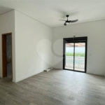 Casa térrea encantadora - Terreno 544m² (17 x 32m), com 198m² no Bairro Estância Brasil - Atibaia