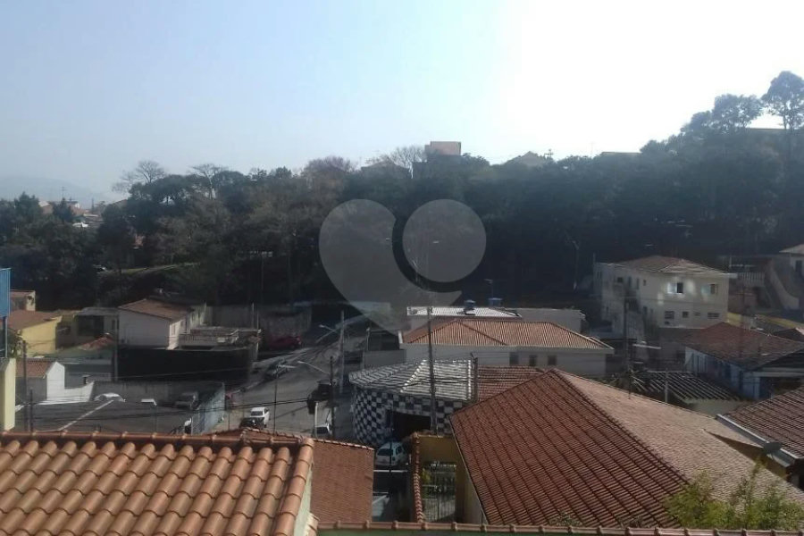 Lindo sobrado com suíte master.