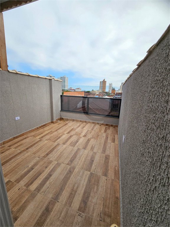 Sobrado à venda com 2 quartos em Maracanã, Praia Grande, SP