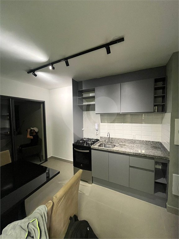 Apartamento à venda com 1 quarto em Moema, São Paulo, SP