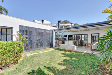 Casa Térrea à venda com 3 suítes em Alto da Boa Vista, São Paulo, SP