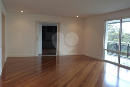 Apartamento para alugar com 4 suítes em Alto da Boa Vista, São Paulo, SP