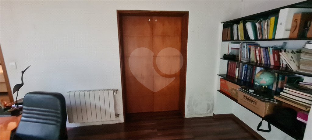 Casa à venda com 4 suítes no condomínio Jardim da Montanha I, Mairiporã - SP
