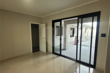 Casa à venda com 4 suítes em Nova Gardênia, Atibaia, SP