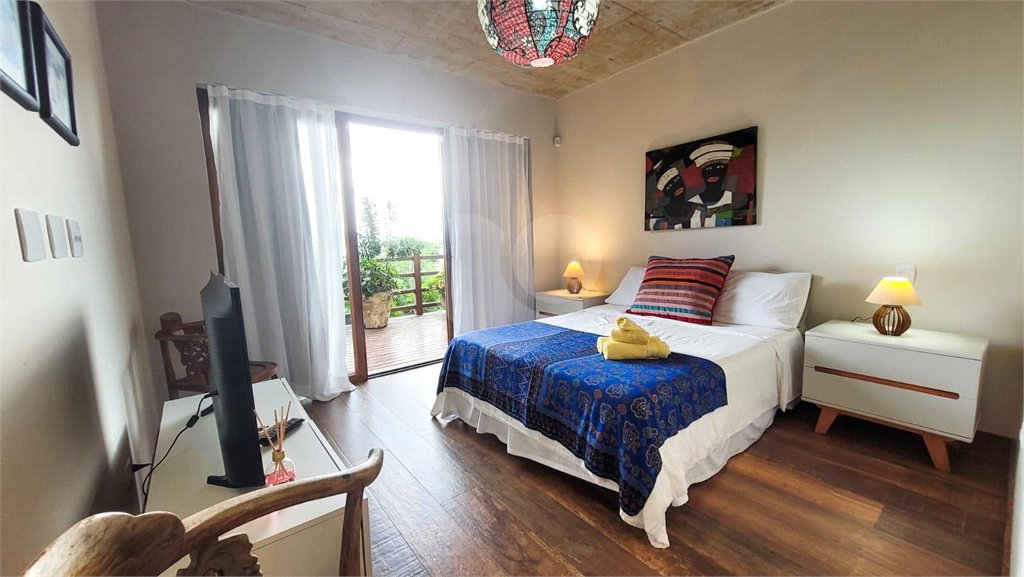Casa à venda com 5 quartos, sendo 4 suítes,  em Albatroz, Armação dos Búzios, RJ