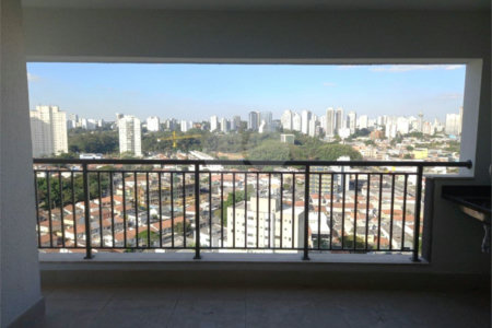 Apartamento à venda com 3 suítes em Jardim Caravelas, São Paulo, SP