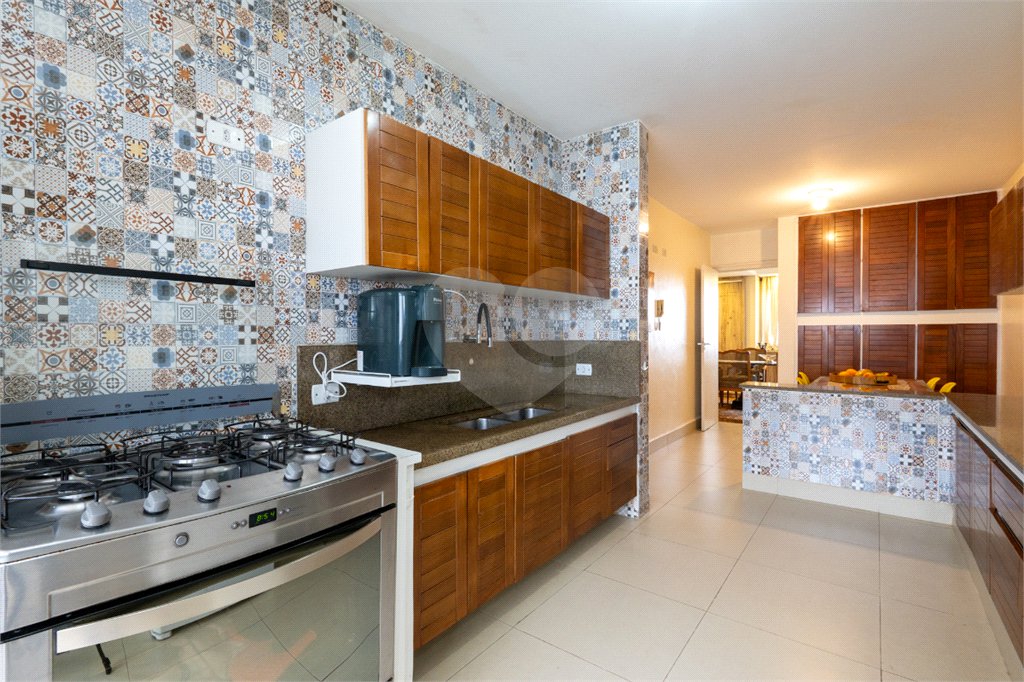Cobertura à venda com 3 quartos, sendo 1 suíte, em Vila Pirajussara, São Paulo, SP
