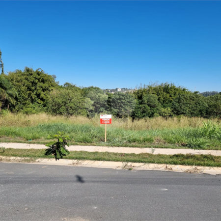 Terreno à venda no condomínio Residencial São João, Vinhedo - SP