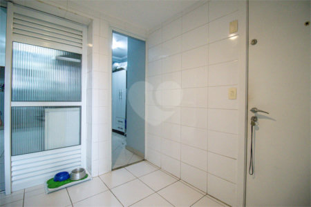 Apartamento à venda com 4 quartos, sendo 2 suítes, em Jardim Prudência, São Paulo, SP