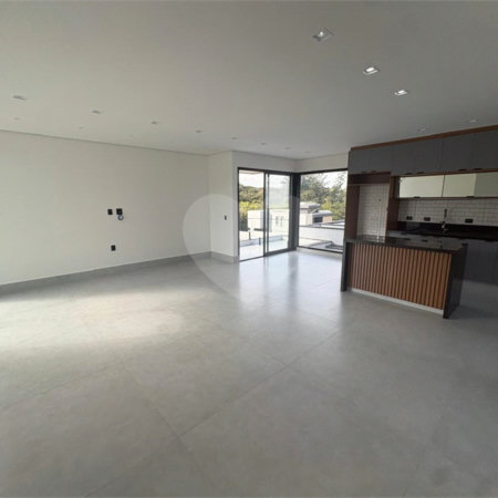 Casa à venda com 3 suítes no condomínio Alphaville Castello, Itu - SP
