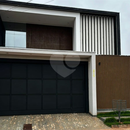 Sobrado à venda com 3 suítes em Residencial Ponta Porã I, Ponta Porã, MS