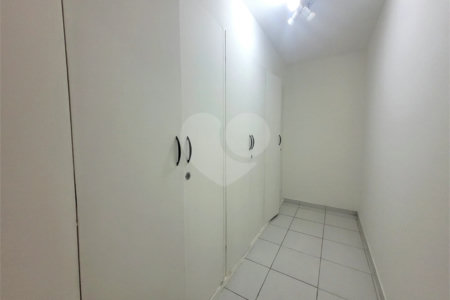 Apartamento à venda com 4 quartos, sendo 1 suíte, em Copacabana, Rio de Janeiro, RJ