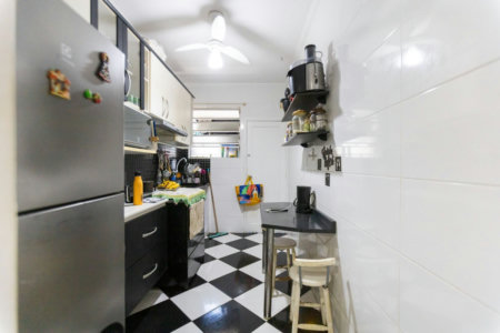 Apartamento com 2 dormitórios à venda, 65 m² por R$ 410.000,00 - Embaré - Santos/SP