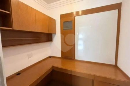 Apartamento à venda com 3 suítes em Vila Gomes Cardim, São Paulo, SP