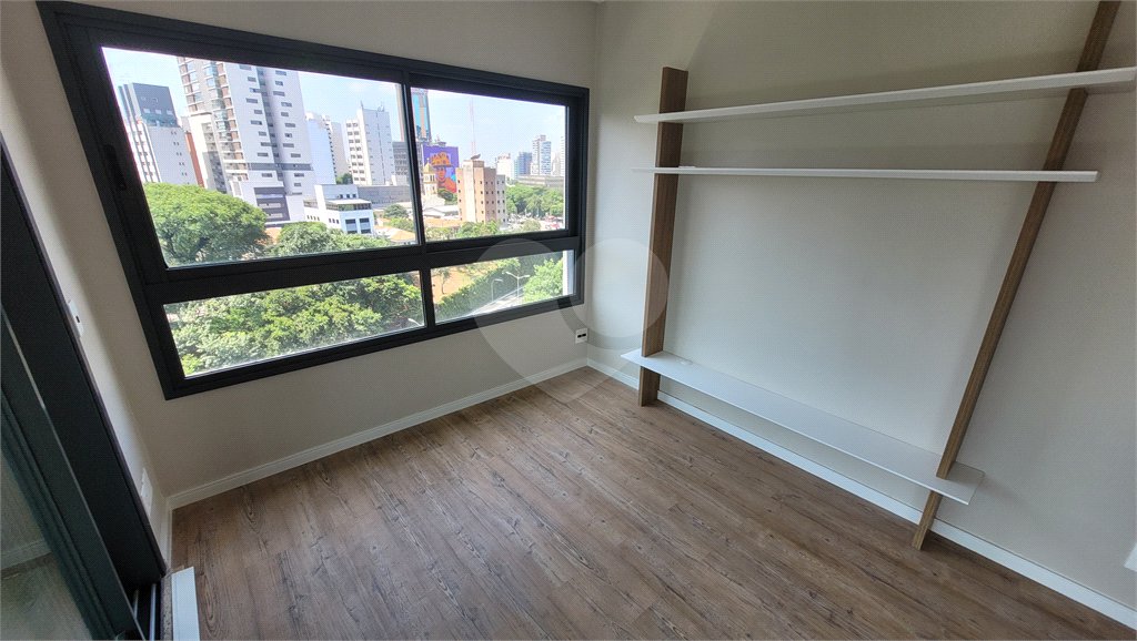 Apartamento de 2 quartos à venda no Paraíso