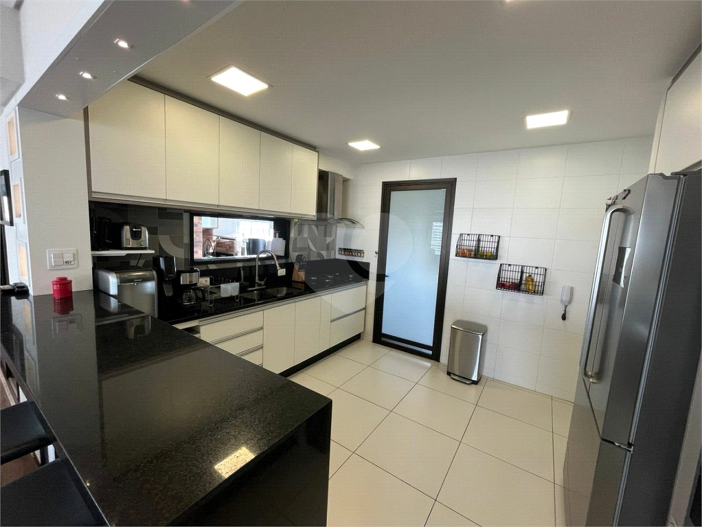 Apartamento à venda com 3 suítes em Campo Belo, São Paulo, SP