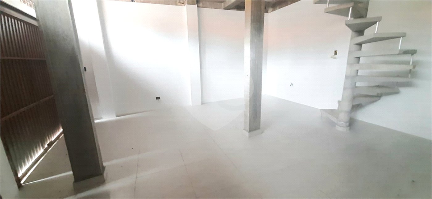 Sobrado à venda com 4 quartos, sendo 2 suítes, em Barro Branco (zona Norte), São Paulo, SP