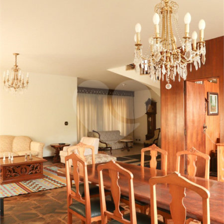 Casa à venda com 3 quartos no condomínio Paderewsky, São Paulo - SP