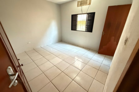 Casa à venda com 3 quartos, sendo 1 suíte,  em Santa Luzia, Três Lagoas, MS