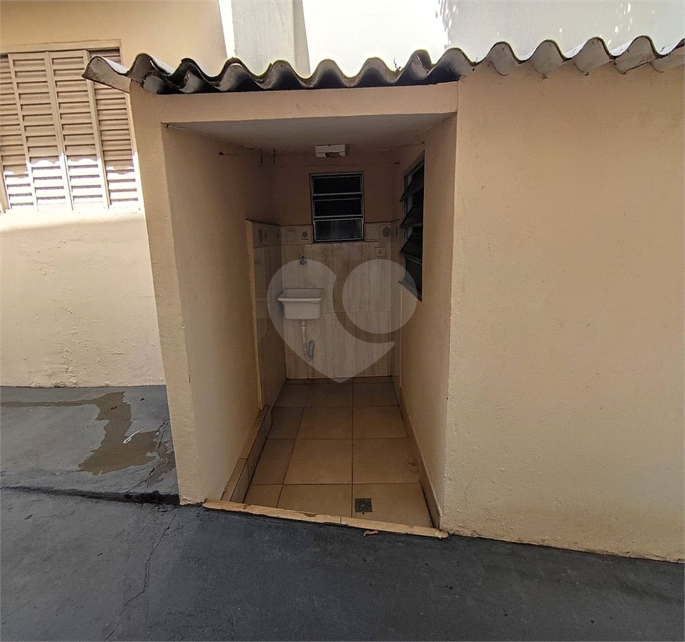 Casa para alugar com 1 quarto no condomínio Cond R Claudio Rodrigues Lopes, São Paulo - SP