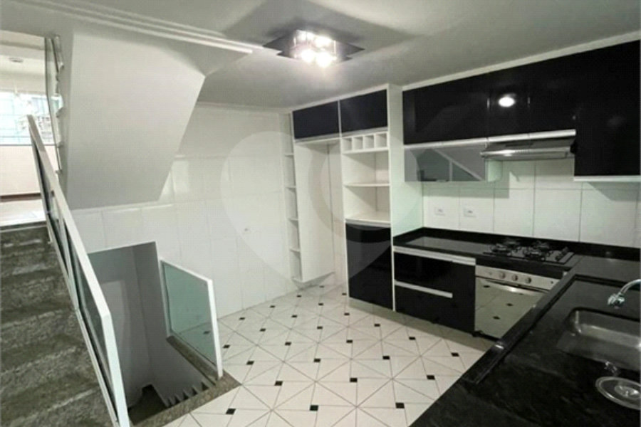 Sobrado à venda com 3 suítes em Vila Gustavo, São Paulo, SP