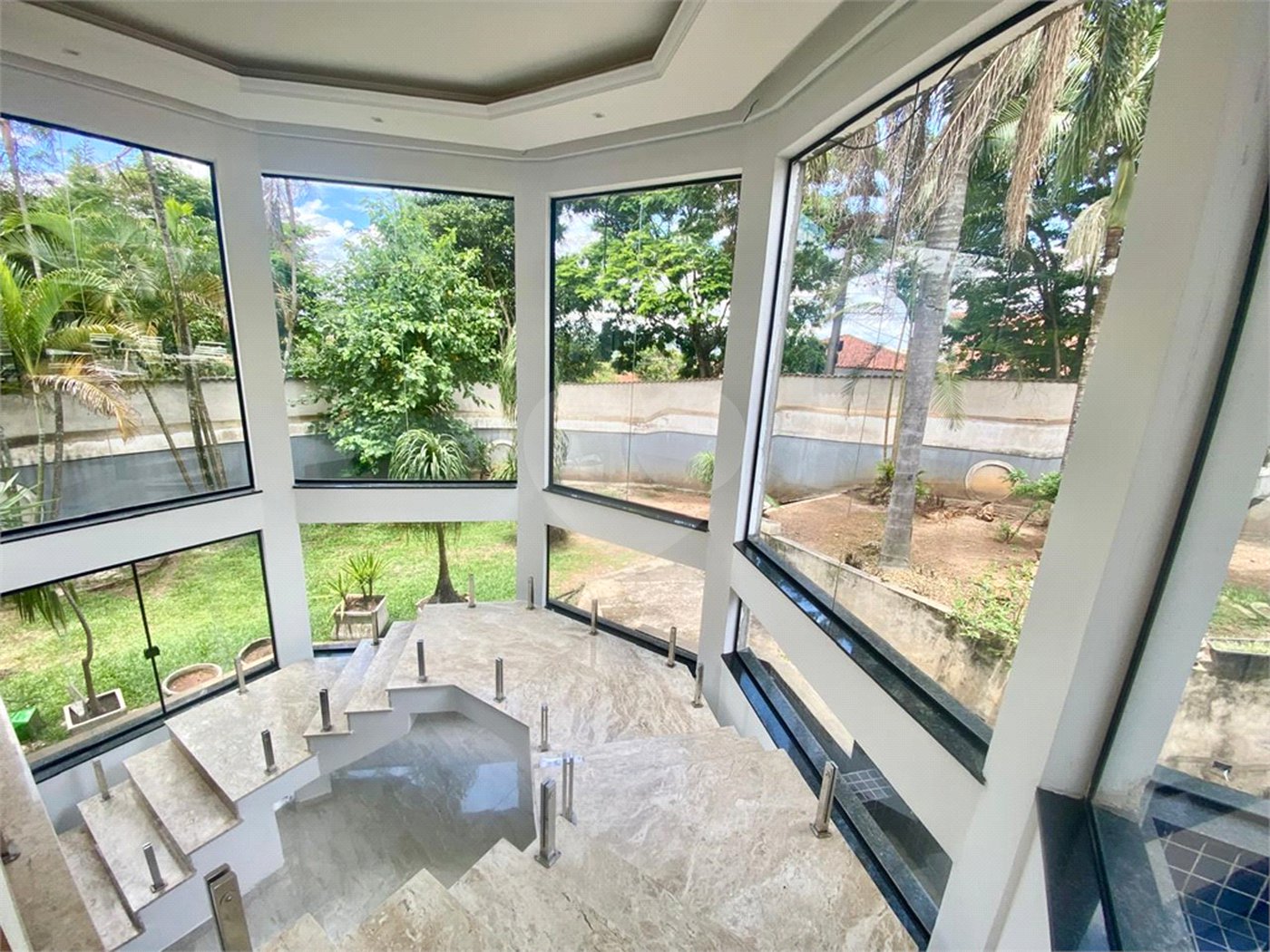 Casa para alugar com 5 quartos, sendo 3 suítes,  em Samambaia Parque Residencial, Atibaia, SP