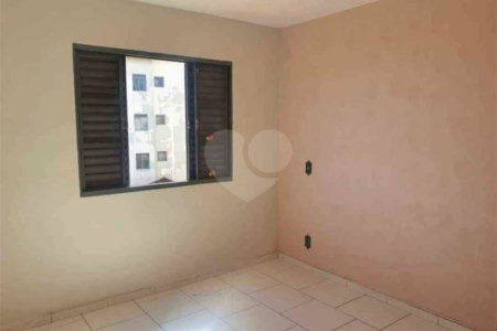 Apartamento no Condomínio Residencial Mazo