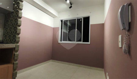 Apartamento à venda ou para alugar com 1 suíte em Vila Cláudia, São Paulo, SP