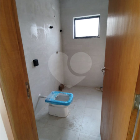 Sobrado à venda com 3 suítes em Jardim Paulista, Atibaia, SP